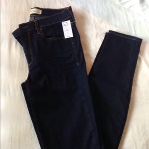 NWT GAP True skinny jeans